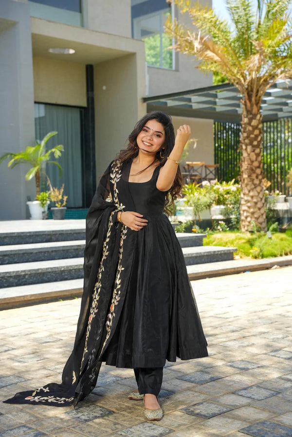 Zoya's Black Chanderi Suit